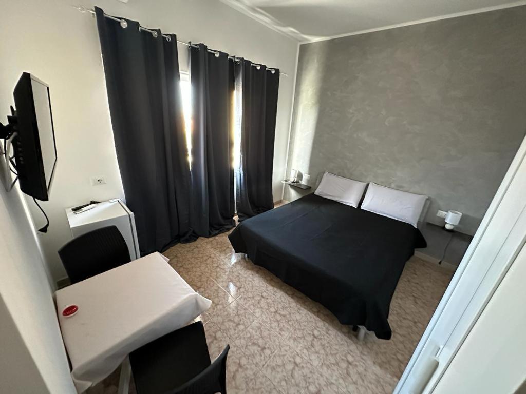 Mondo House Fiumicino Eksteriør bilde