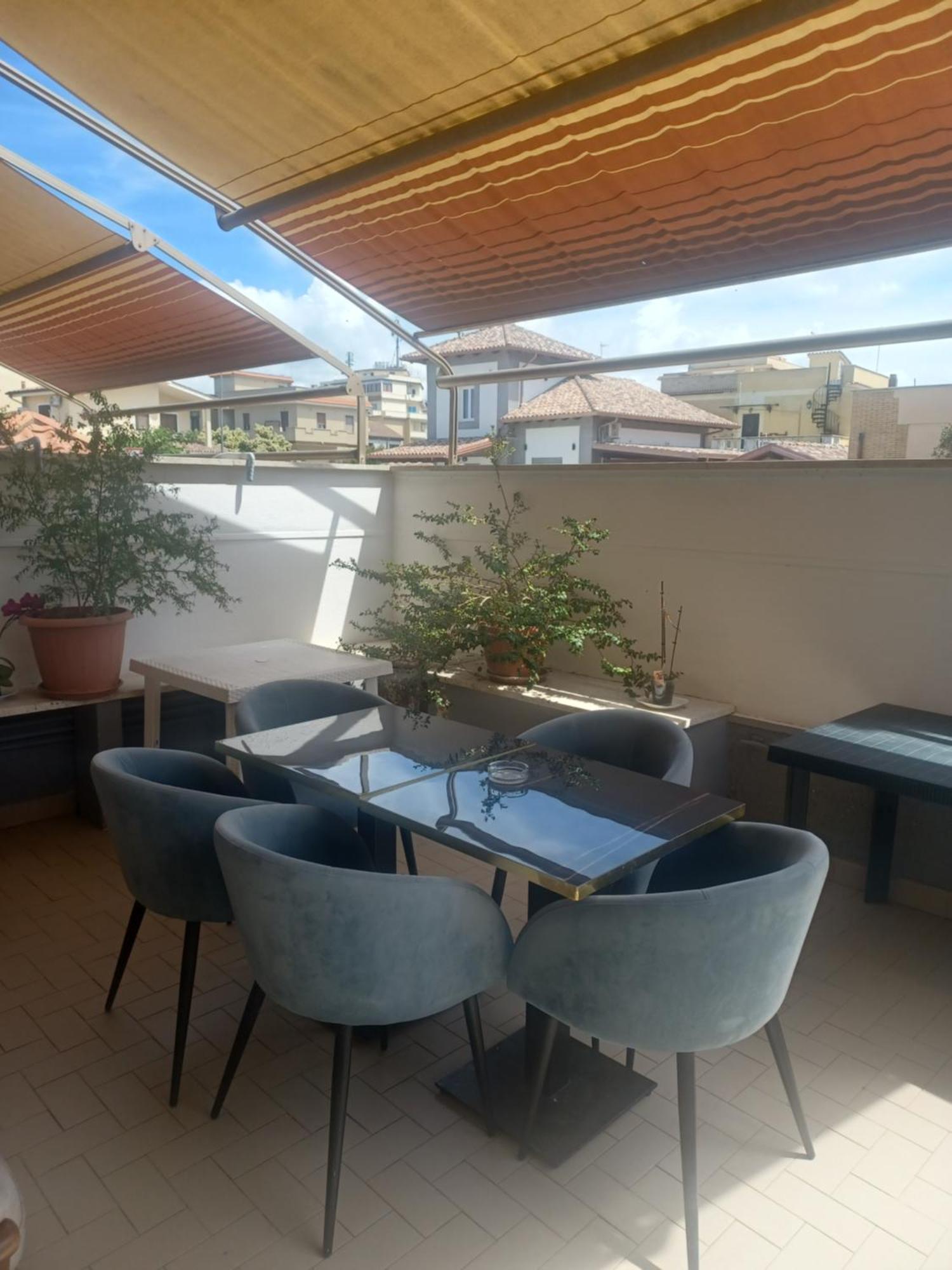 Mondo House Fiumicino Eksteriør bilde